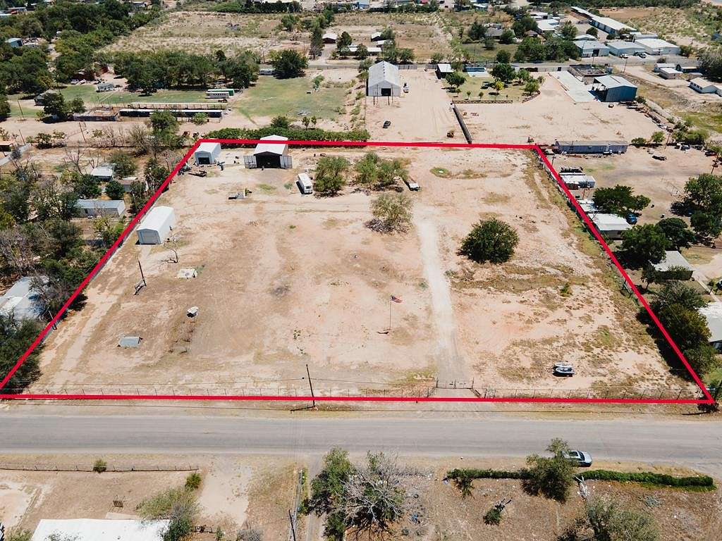 3.72 Acres of Improved Mixed-Use Land for Sale in Odessa, Texas
