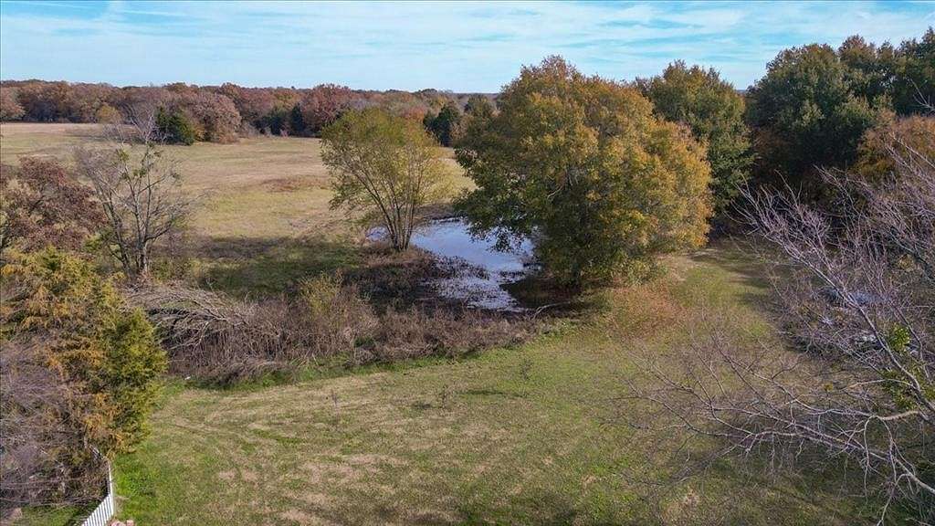 4.4 Acres of Land for Sale in Mabank, Texas