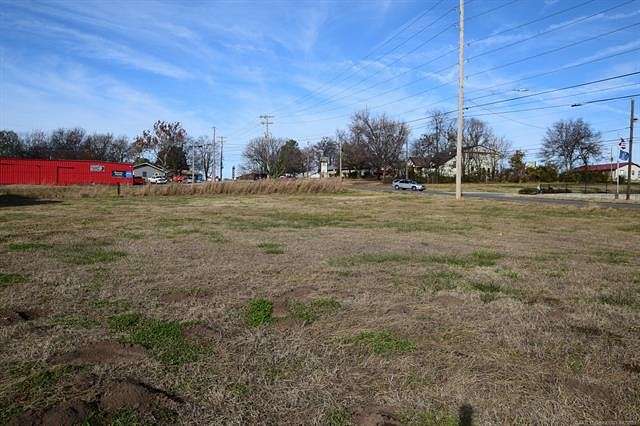 0.3 Acres of Mixed-Use Land for Sale in Tahlequah, Oklahoma