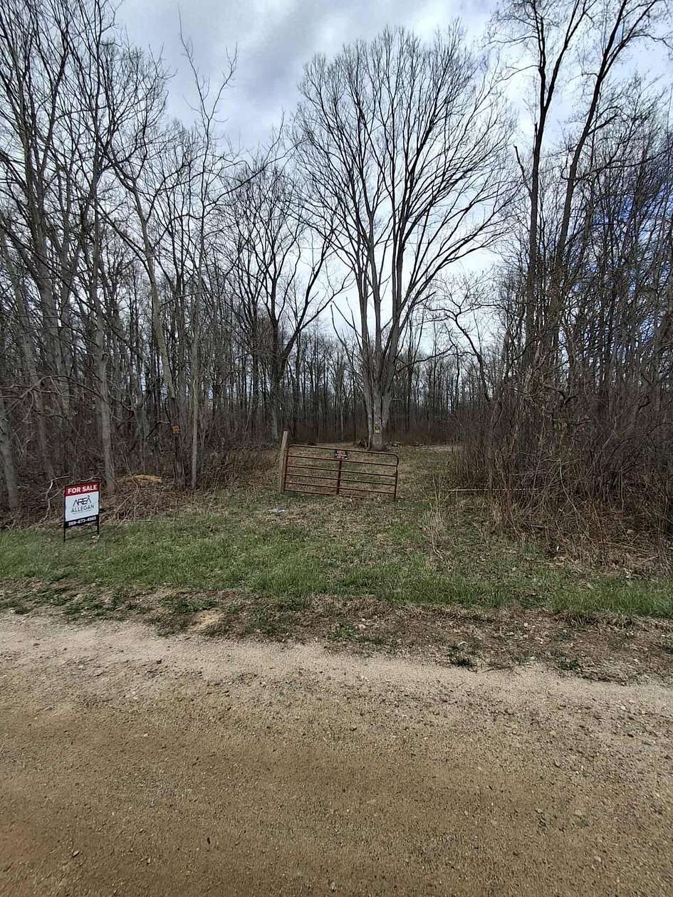 5 Acres of Residential Land for Sale in Fennville, Michigan
