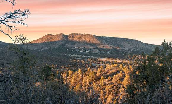 48 Acres of Land for Sale in Prescott, Arizona