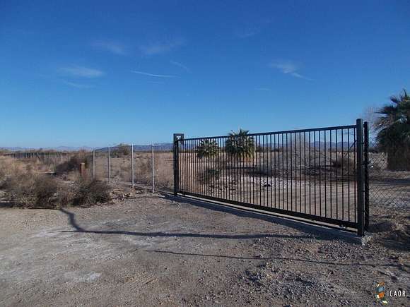 20 Acres of Land for Sale in Calipatria, California