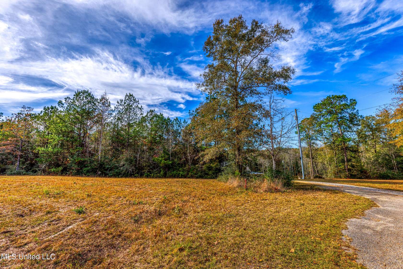 4.4 Acres of Residential Land for Sale in Wiggins, Mississippi