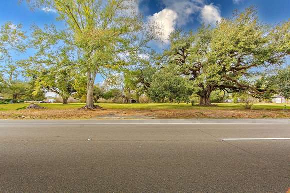 25.7 Acres of Recreational Land for Sale in Gray, Louisiana