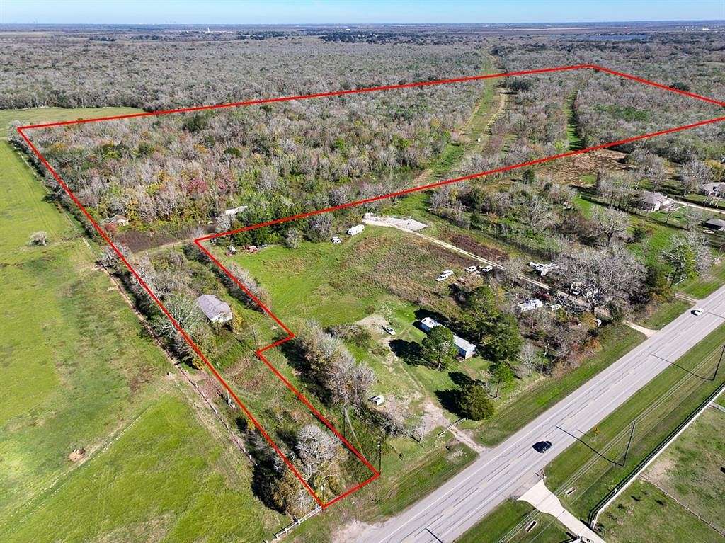 92 Acres of Recreational Land for Sale in Rosharon, Texas