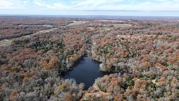 240 Acres of Recreational Land with Home for Sale in Athens, Texas