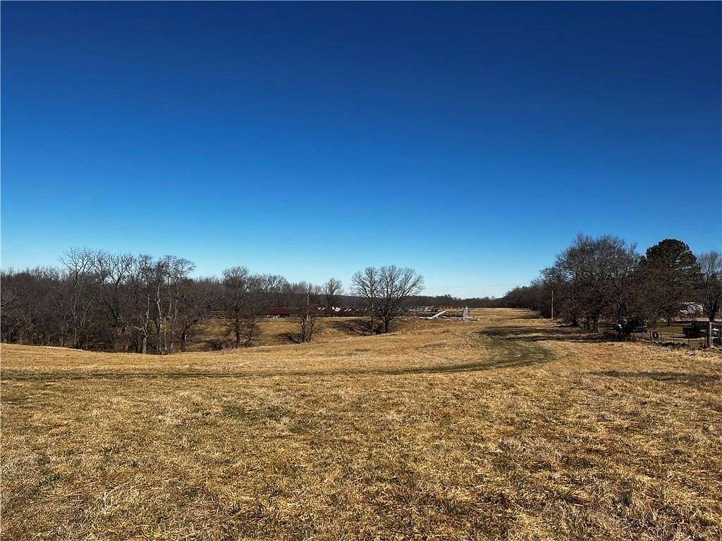 27.1 Acres of Land for Sale in Pea Ridge, Arkansas