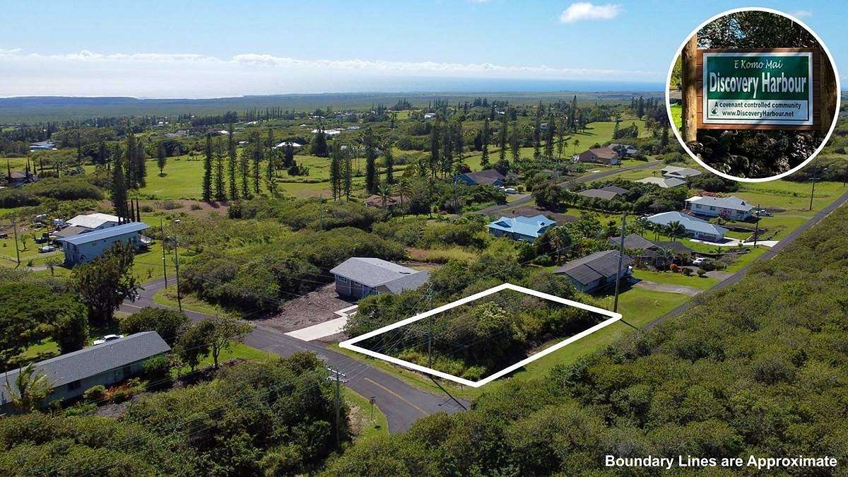 0.3 Acres of Residential Land for Sale in Nāʻālehu, Hawaii