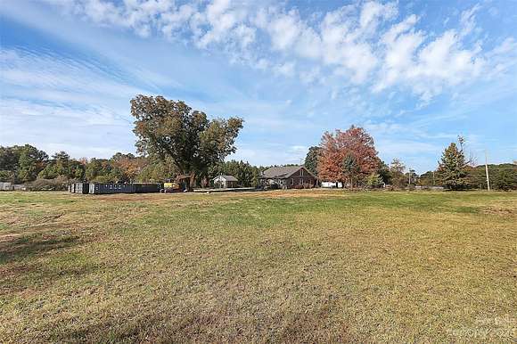 4.9 Acres of Improved Commercial Land for Sale in Rock Hill, South Carolina