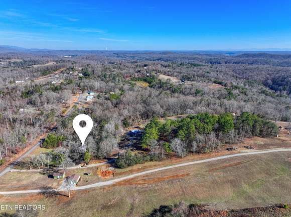 1.31 Acres of Residential Land with Home for Sale in Rockwood, Tennessee