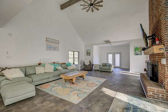 High ceilings in great room.