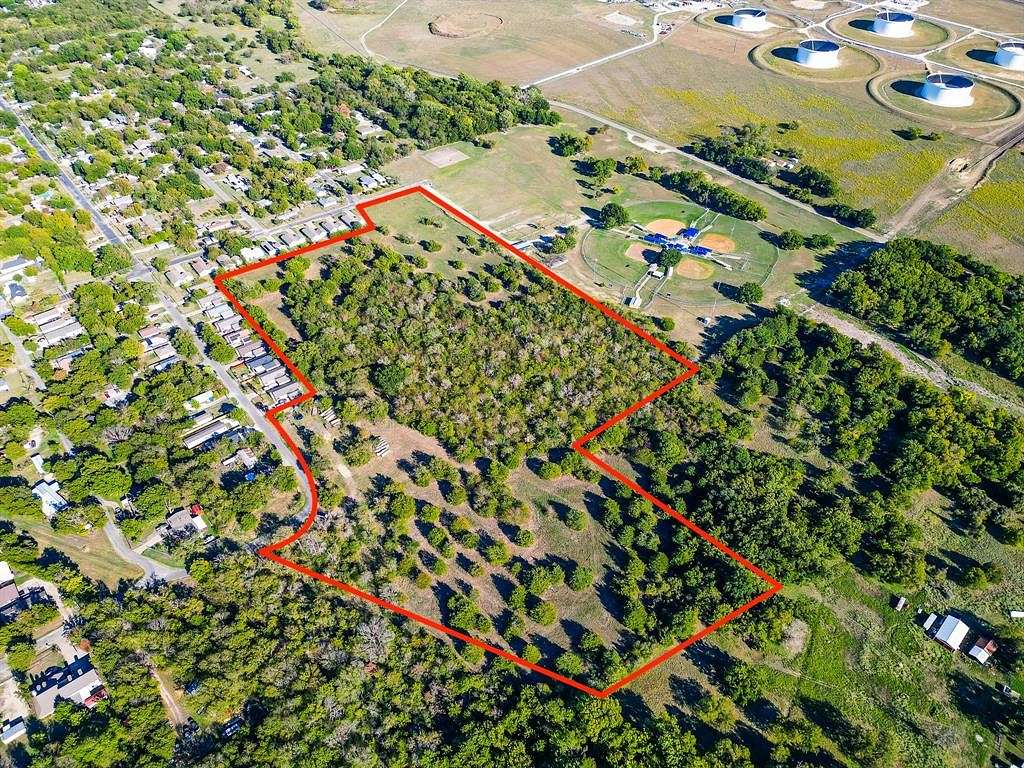 22.4 Acres of Land for Sale in Corsicana, Texas