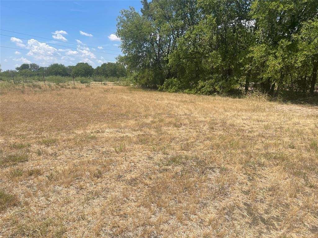 8 Acres of Residential Land for Sale in Venus, Texas