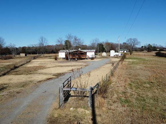 3 Acres of Residential Land with Home for Sale in Mount Vernon, Arkansas