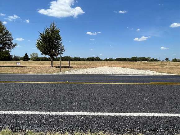 4.5 Acres of Residential Land for Sale in Caddo Mills, Texas