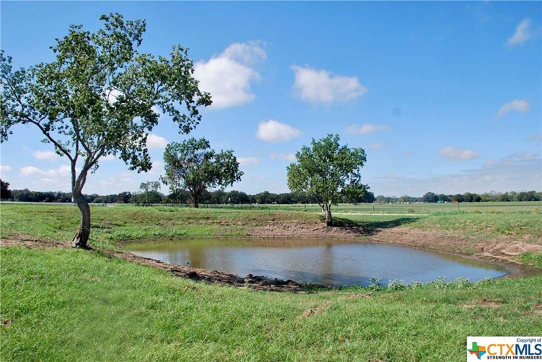 3.17 Acres of Residential Land for Sale in Hallettsville, Texas