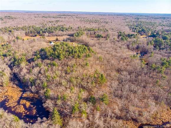 5.6 Acres of Residential Land for Sale in Killingly Town, Connecticut