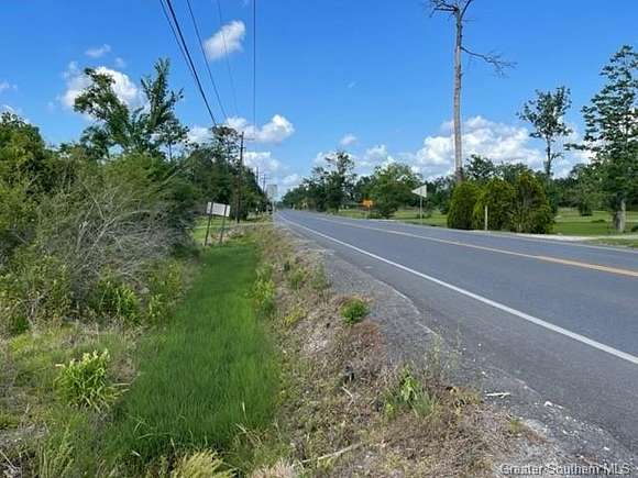 7 Acres of Mixed-Use Land for Sale in Sulphur, Louisiana