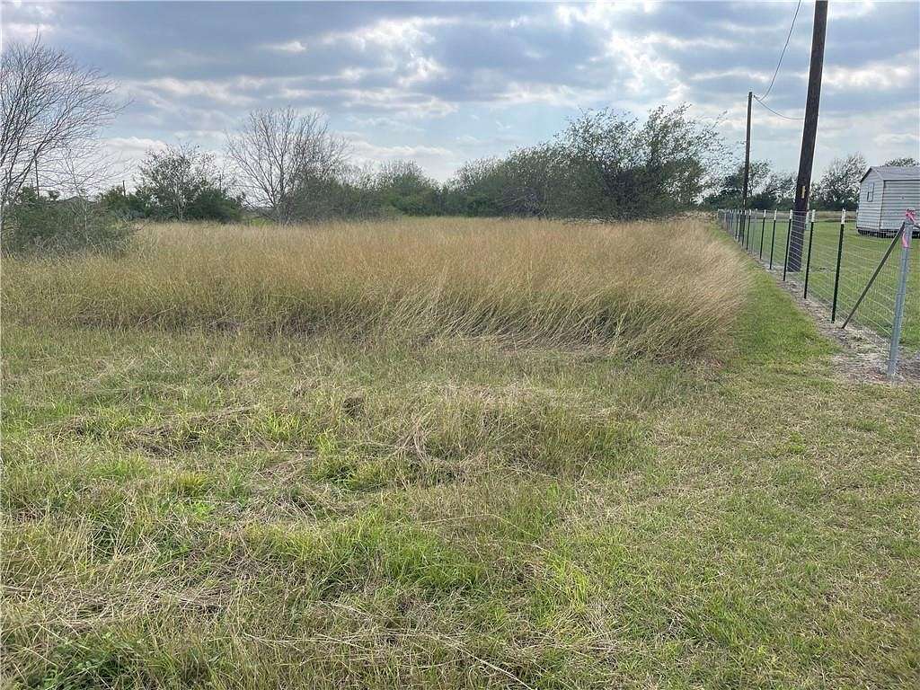 1.8 Acres of Residential Land for Sale in Orange Grove, Texas