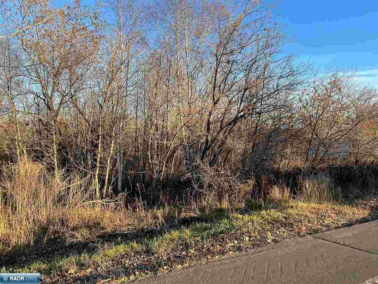 0.36 Acres of Residential Land for Sale in Hibbing, Minnesota