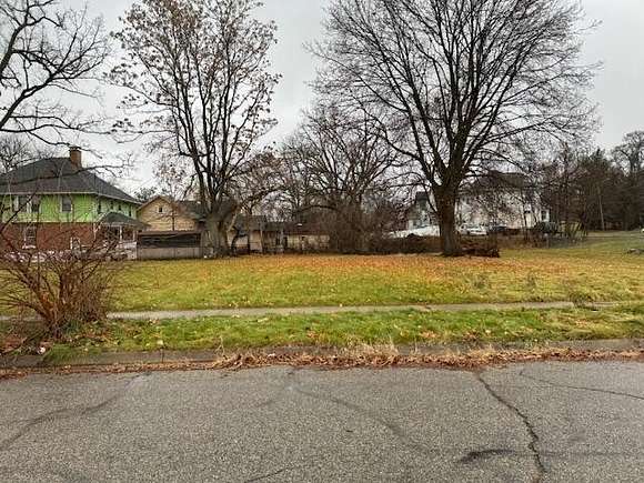 0.16 Acres of Land for Sale in Jackson, Michigan