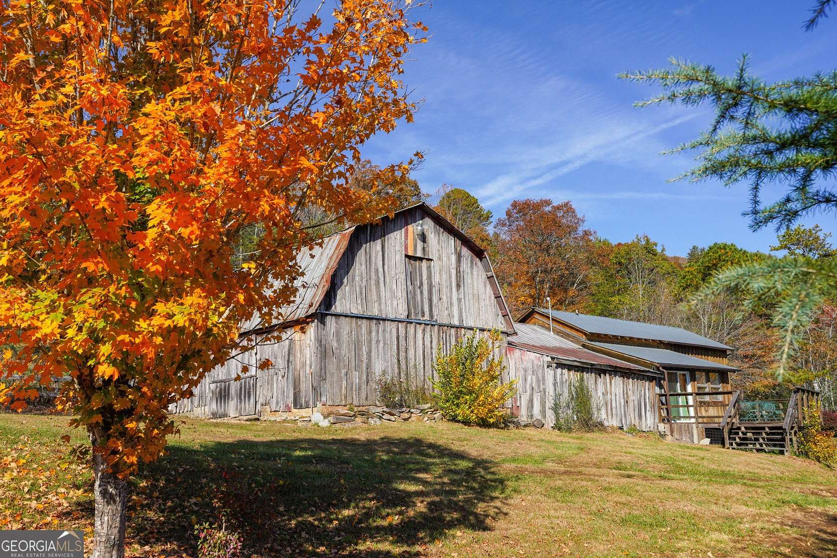 21.32 Acres of Land with Home for Sale in Rabun Gap, Georgia