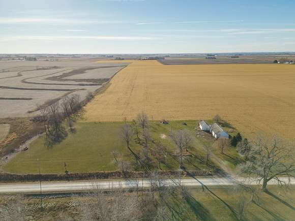 2.5 Acres of Residential Land for Sale in Waverly, Iowa