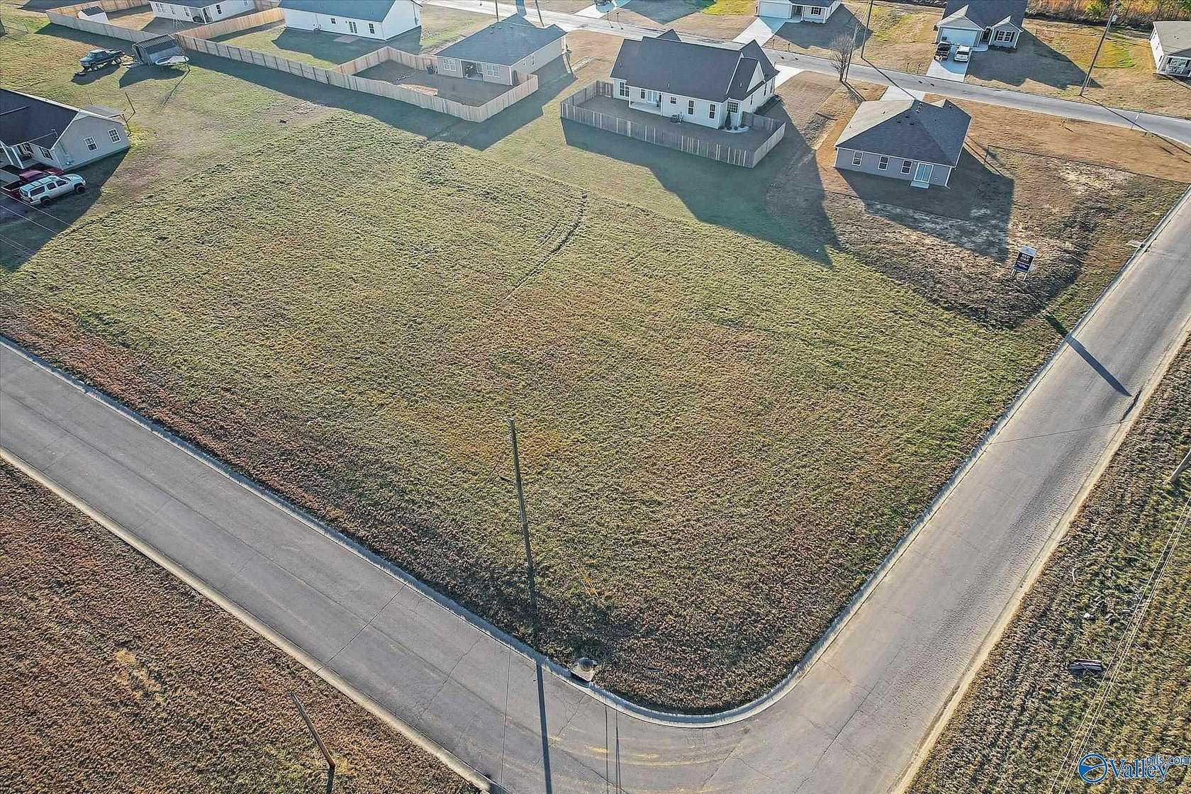 0.34 Acres of Land for Sale in Albertville, Alabama