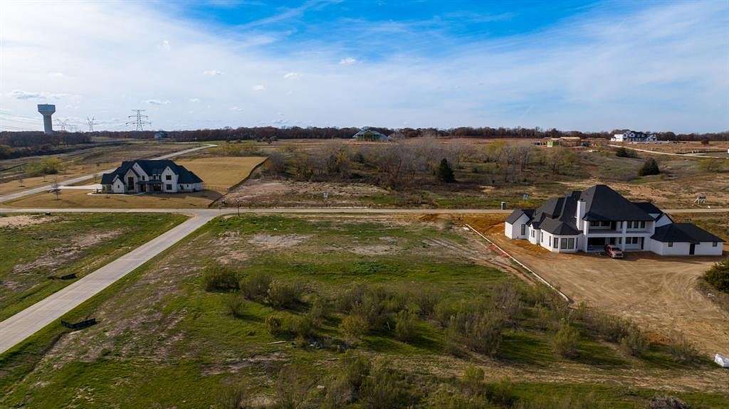 2.4 Acres of Land for Sale in Bartonville, Texas