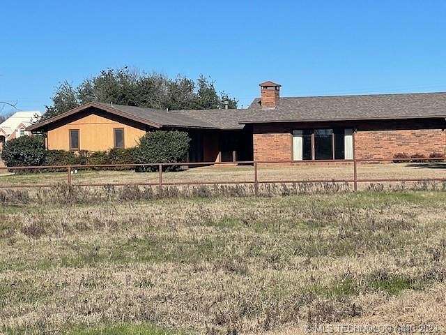 5.5 Acres of Land with Home for Sale in Durant, Oklahoma