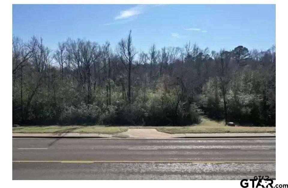 1.5 Acres of Residential Land for Sale in Whitehouse, Texas