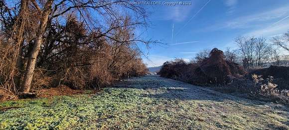 26.3 Acres of Commercial Land for Sale in St. Albans, West Virginia