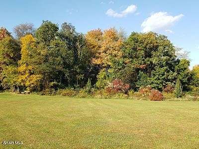 1.3 Acres of Residential Land for Sale in Martinsburg, Pennsylvania