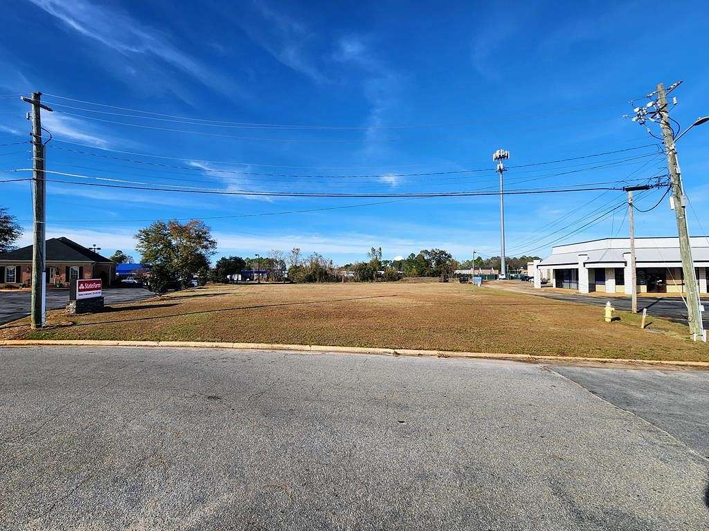 0.89 Acres of Commercial Land for Sale in Albany, Georgia