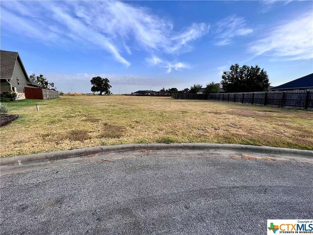 0.304 Acres of Residential Land for Sale in Thorndale, Texas