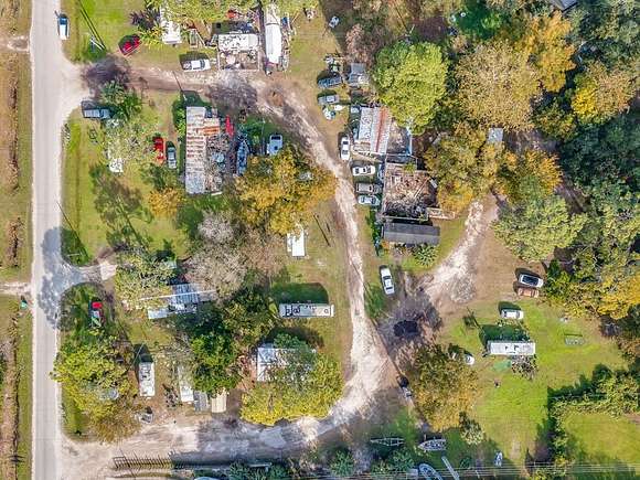 2.72 Acres of Improved Mixed-Use Land for Sale in Eastpoint, Florida