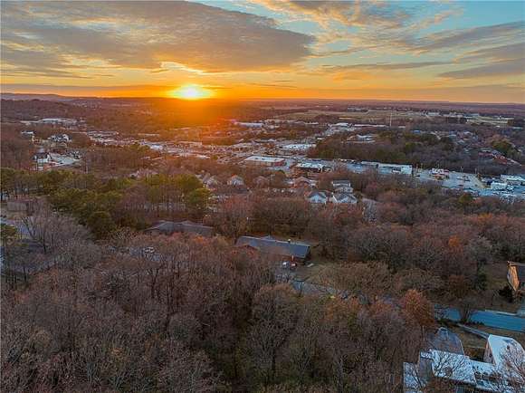 0.36 Acres of Residential Land for Sale in Fayetteville, Arkansas