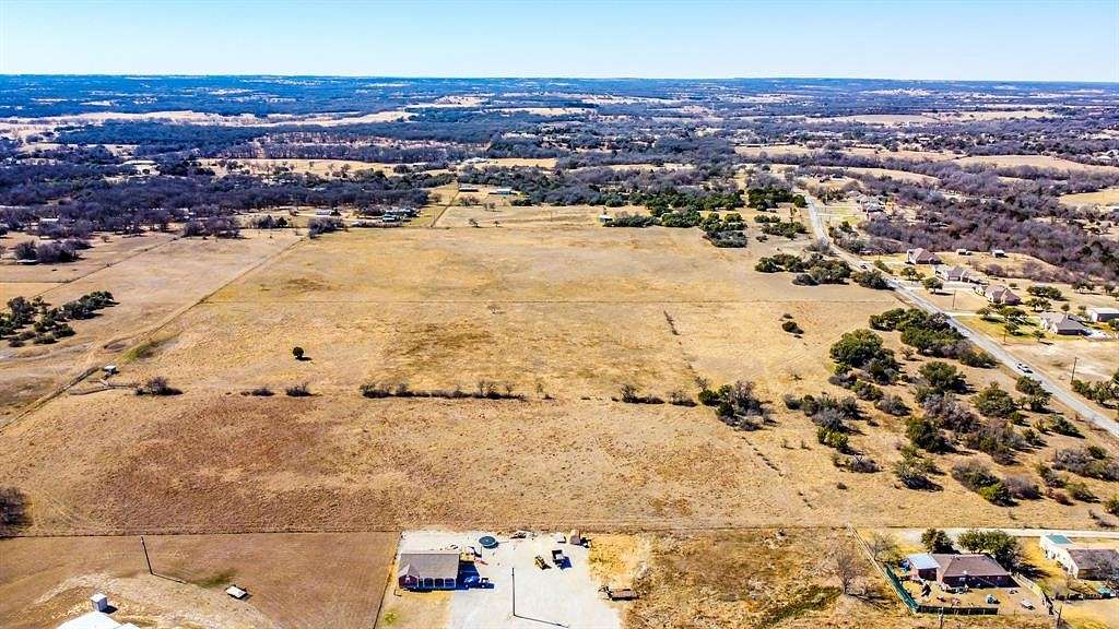 10 Acres of Agricultural Land for Sale in Weatherford, Texas