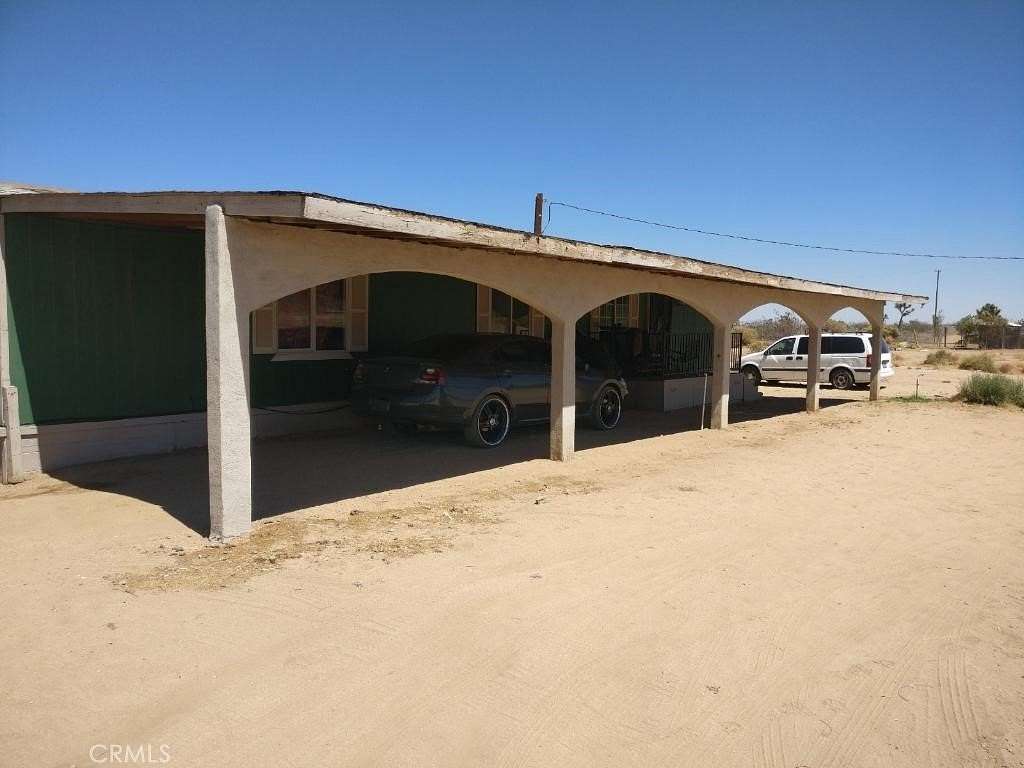 6.03 Acres of Residential Land with Home for Sale in Phelan, California