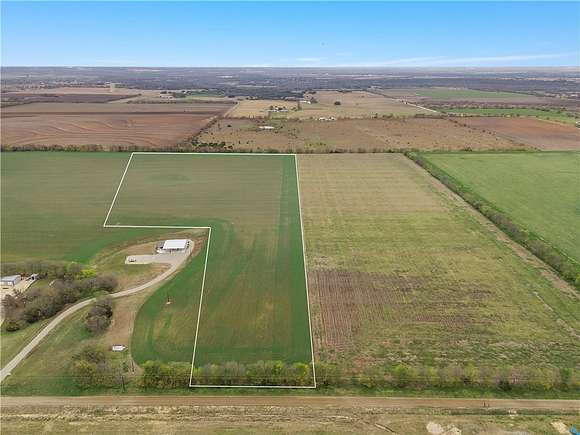 23 Acres of Agricultural Land for Sale in McGregor, Texas