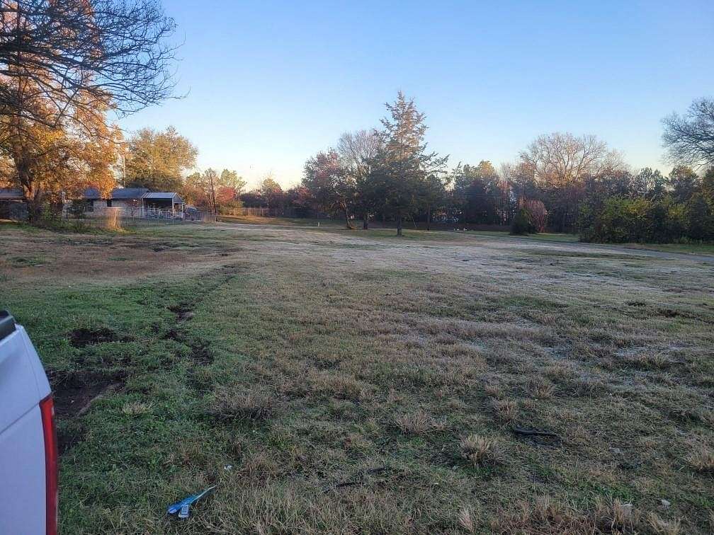 0.12 Acres of Land for Sale in Pittsburg, Texas