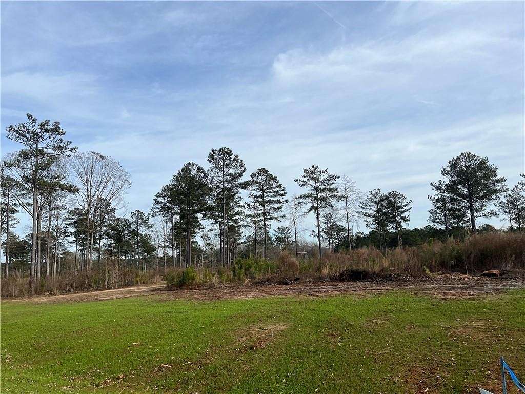 8 Acres of Land for Sale in Opelika, Alabama