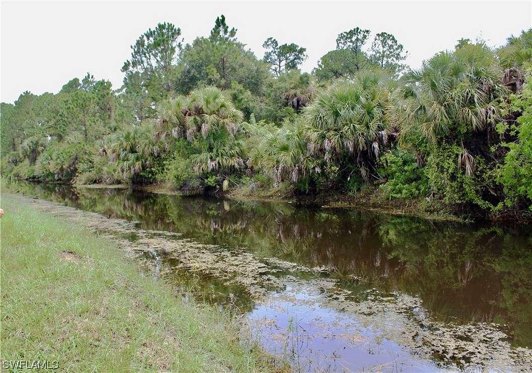 0.268 Acres of Residential Land for Sale in Lehigh Acres, Florida