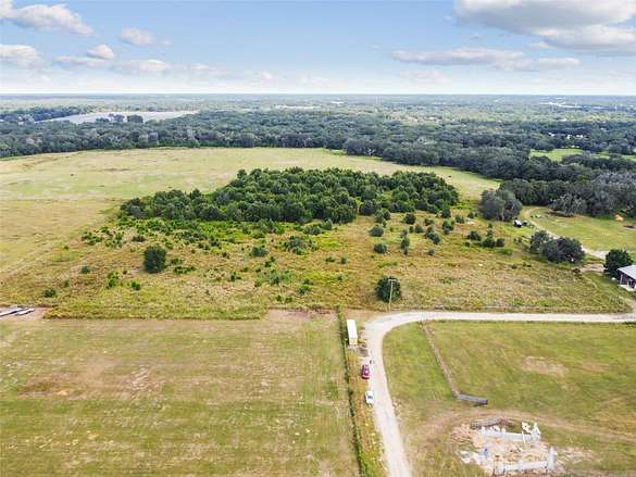 15.9 Acres of Recreational Land & Farm for Sale in Thonotosassa, Florida