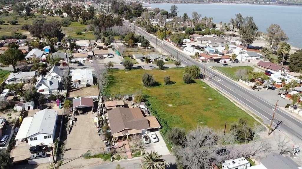 1 Acre of Commercial Land for Sale in Lake Elsinore, California