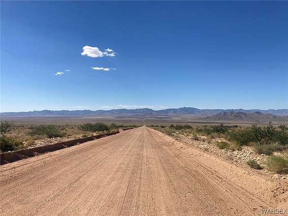 37.67 Acres of Agricultural Land for Sale in Kingman, Arizona