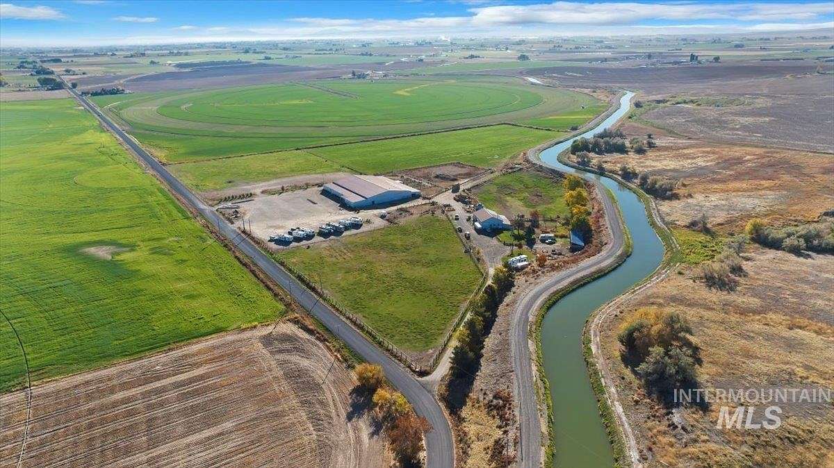 31.5 Acres of Agricultural Land with Home for Sale in Buhl, Idaho