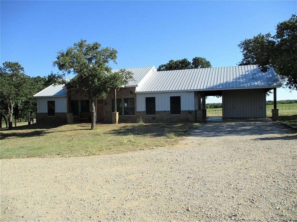 15 Acres of Land with Home for Sale in Perrin, Texas