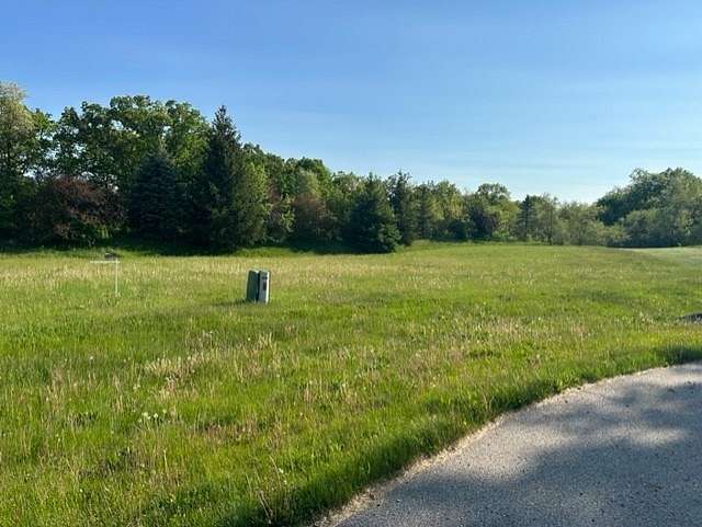 0.93 Acres of Residential Land for Sale in Johnsburg, Illinois