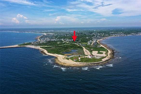 0.94 Acres of Residential Land for Sale in Narragansett Town, Rhode Island